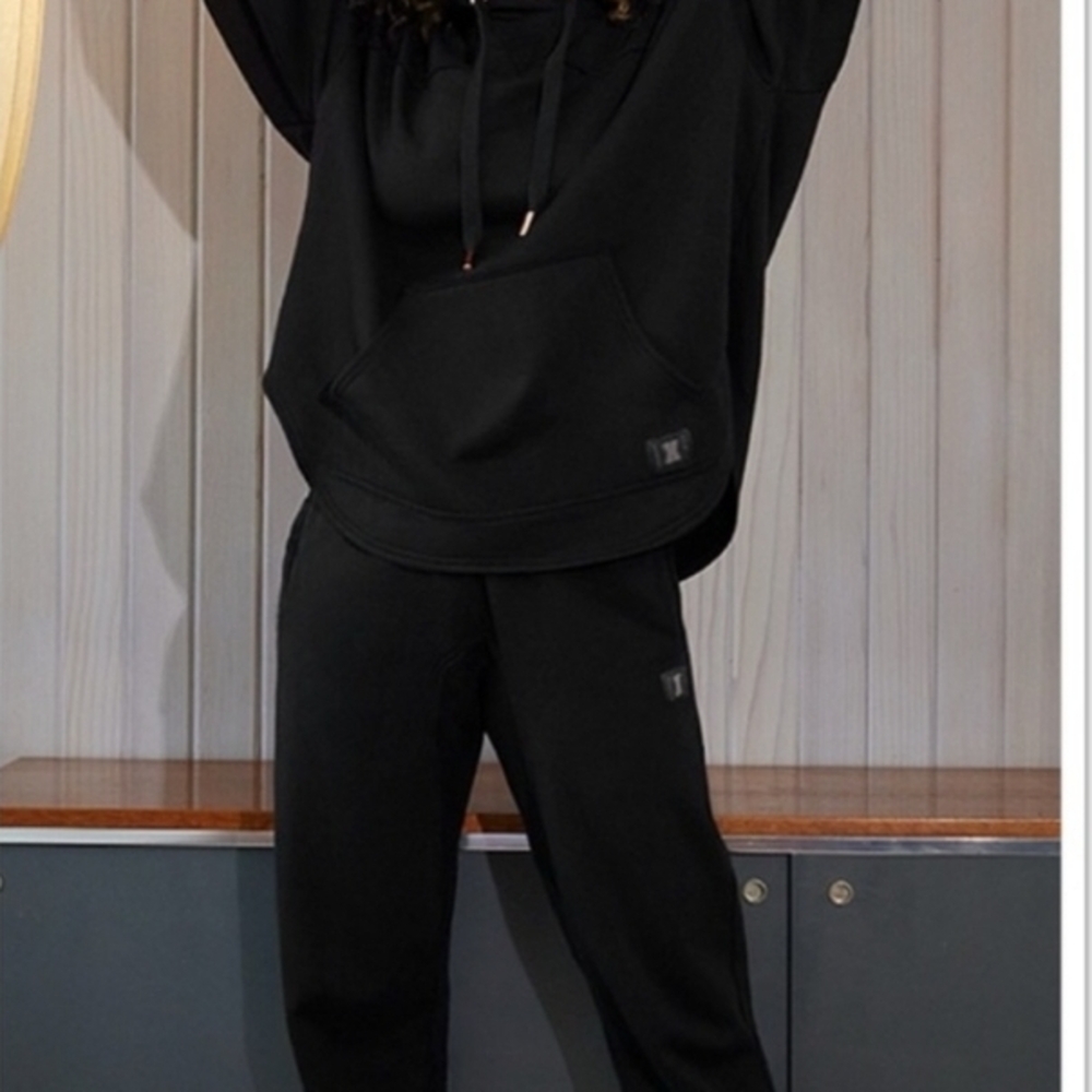 Savage FENTY Black Women's Sweat suit